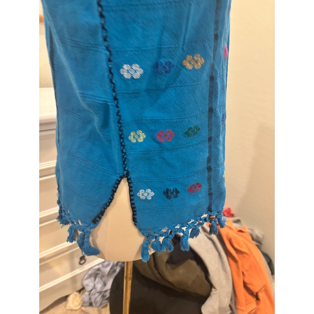 Mexican Huipil Embroidered Top Turquoise Blue Boho Artisanal Tassel Fringe top - Picture 5 of 5